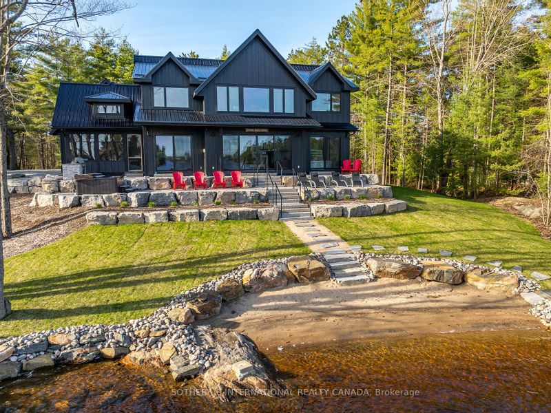 Kahshe Lake Beach House — 1016 Oak Road, Gravenhurst